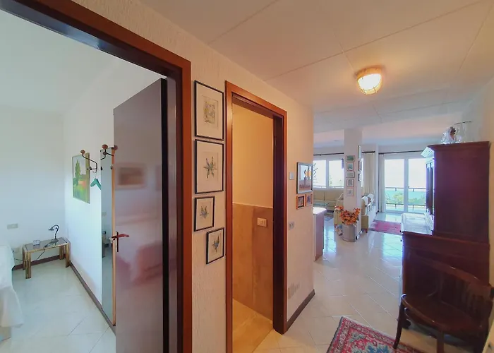 In With Maggiore Views Daire *