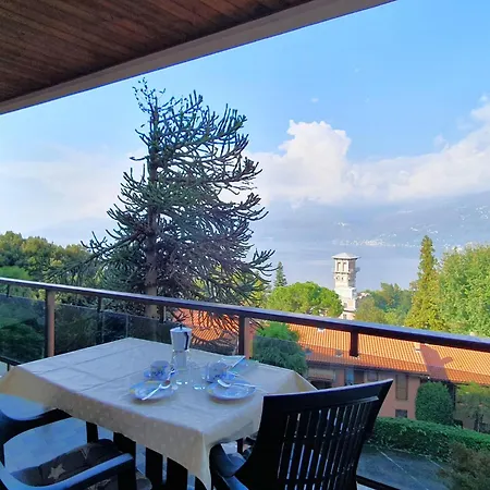 In With Maggiore Views * Luino