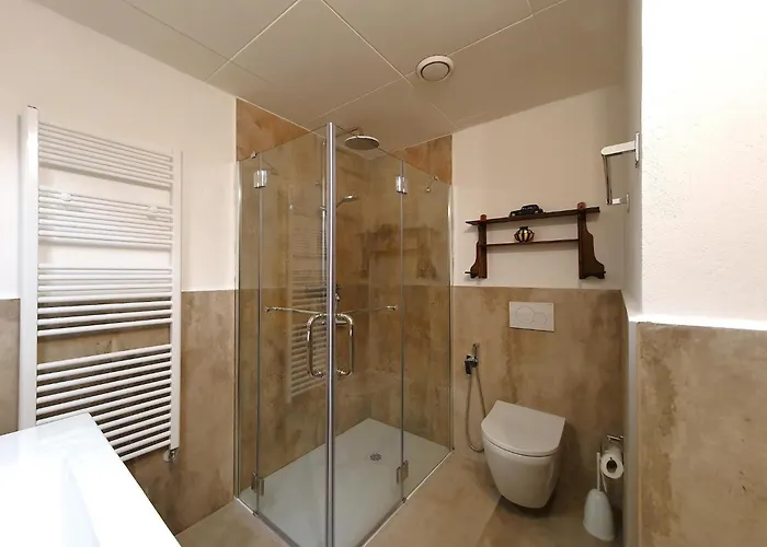 In With Maggiore Views Апартаменты Луино